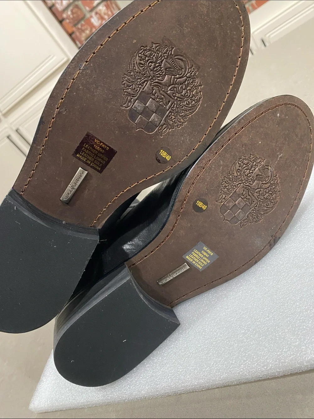 Vince Camuto new vince